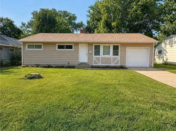 11410 Manchester Ave, Kansas City, MO 64134