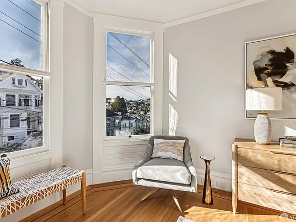 5th image of 771 Castro St