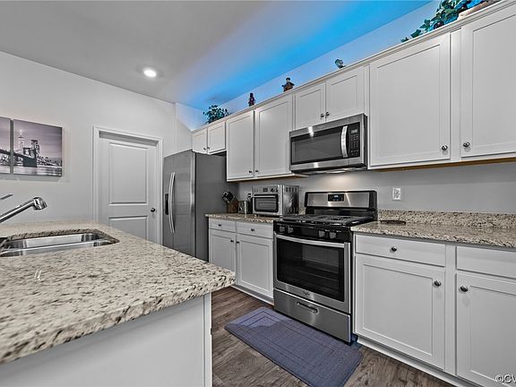 4th image of 6536 Greyhaven Dr
