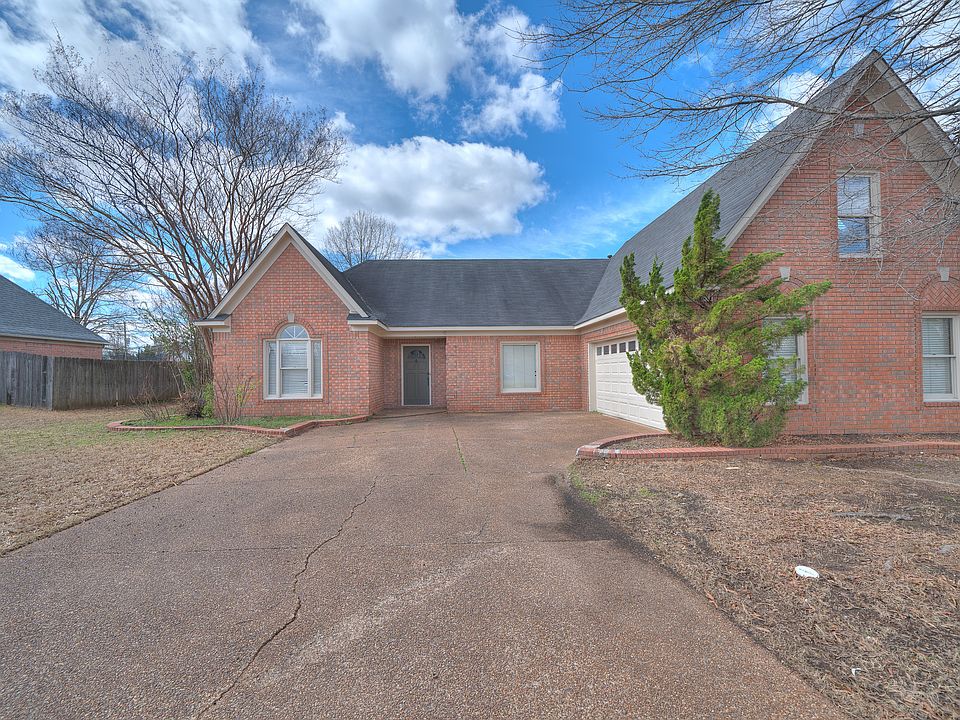1st image of 421 Ansley Park Cv