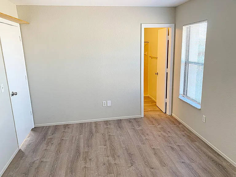 7524 Wexford St — Photo 16