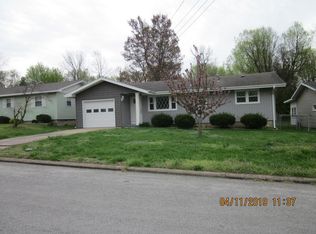1332 E Livingston St, Springfield, MO 65803