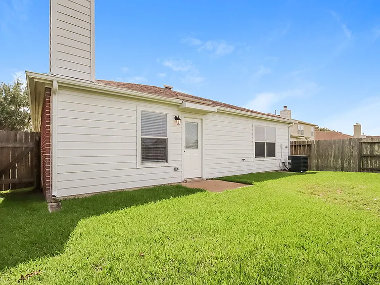 6027 Water Violet Ln — Photo 16