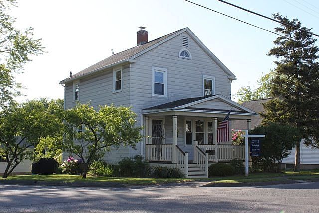 Updated Farmhouse 
