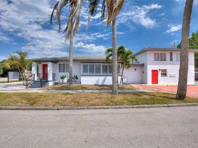 4180 Central Ave, St Petersburg, FL, 33711