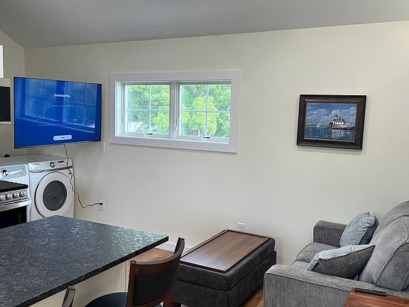 2nd image of 21 Murphy Cir #B