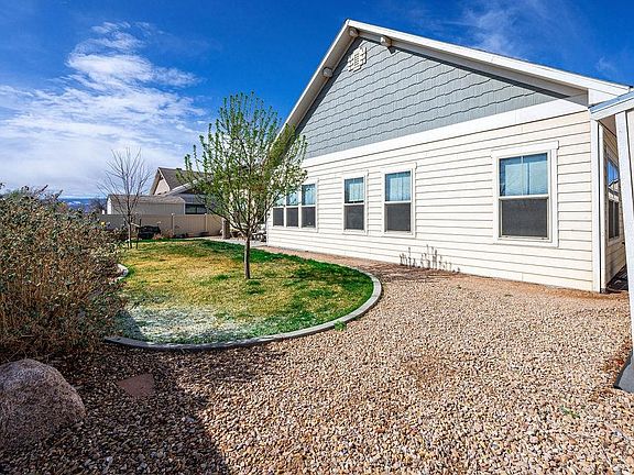 4th image of 812 Apple Glen Dr
