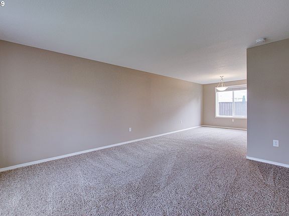 4th image of 2415 NE 106th St