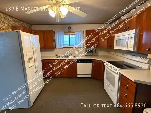 139 E Market St, Williamstown, PA 17098