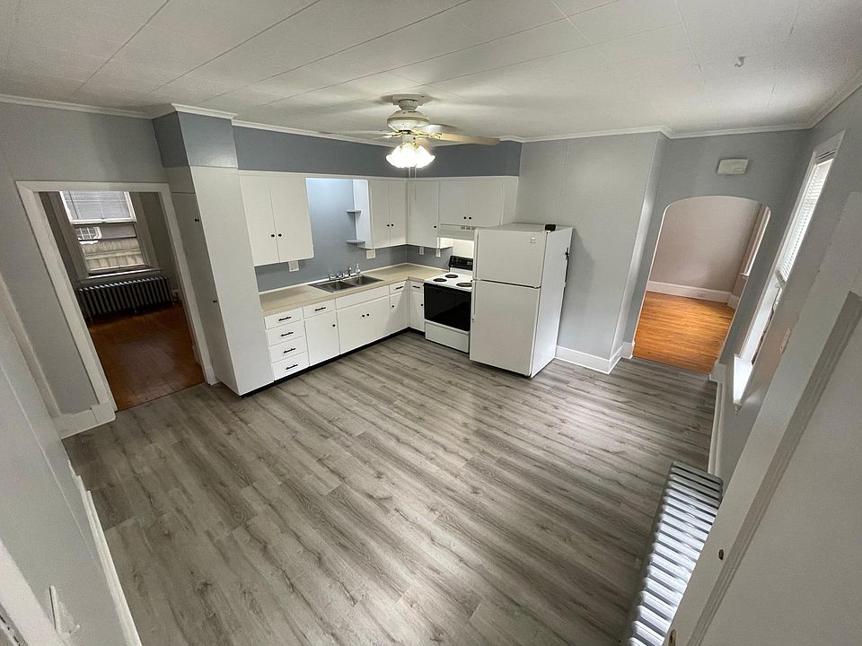 204 Sabattus St #1, Lewiston, ME 04240 | Zillow