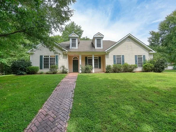2840 Joe Frank Harris Pkwy NW, Cartersville, GA 30120