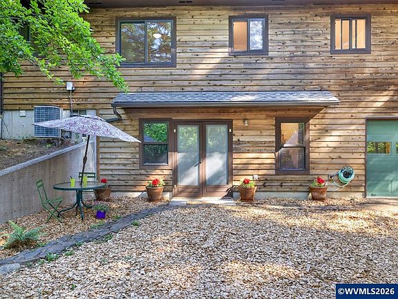 2nd image of 24898 Pleasant View Dr