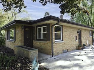 4439 W Spring Ln, Brown Deer, WI 53223