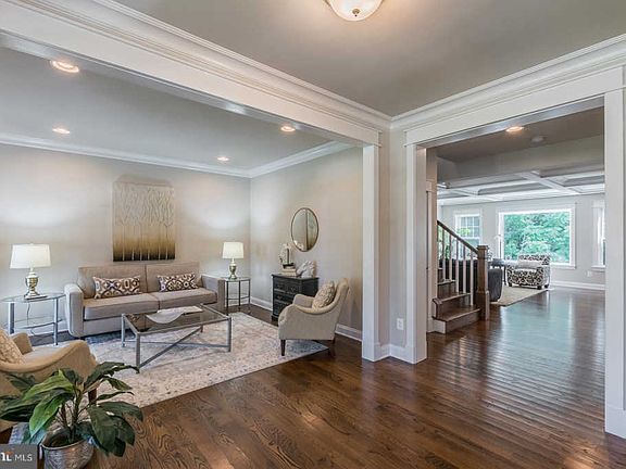 2nd image of 4507 Carrico Dr