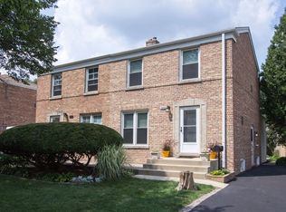 1646 Howard Ave, Des Plaines, IL 60018