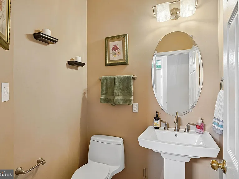 3836 Glebe Meadow Way — Photo 16