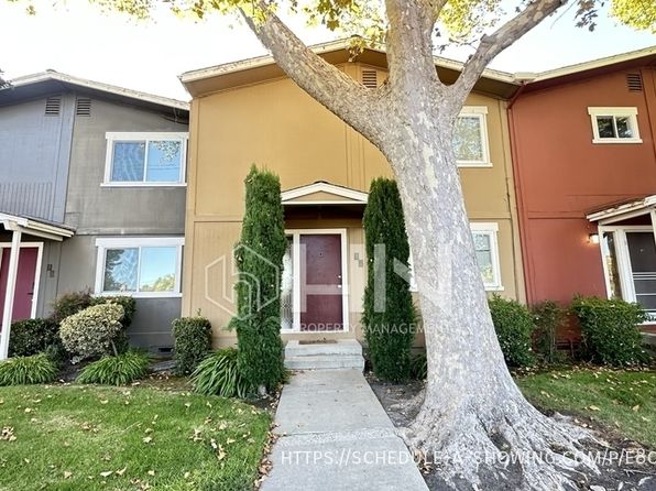 532 Tyrella Ave APT 17