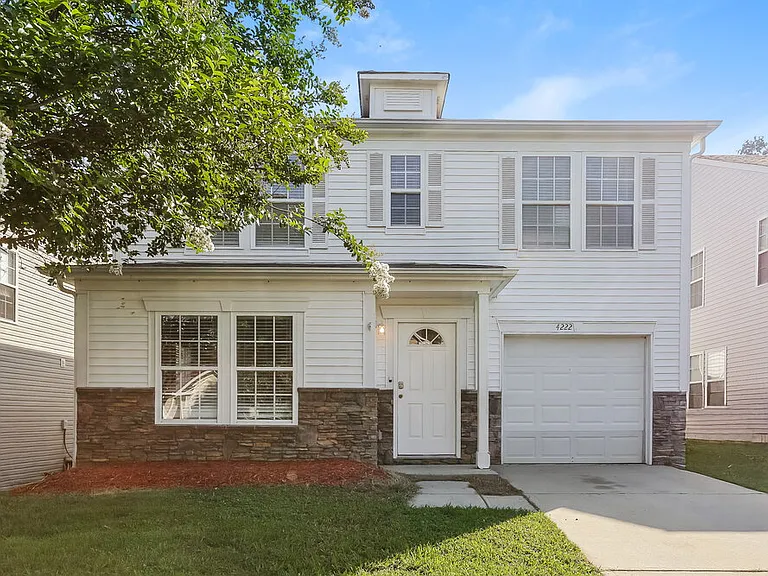 4222 Kellybrook Dr — Photo 1