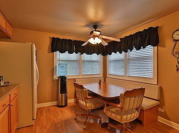 5th image of 9328 Parkside Ave