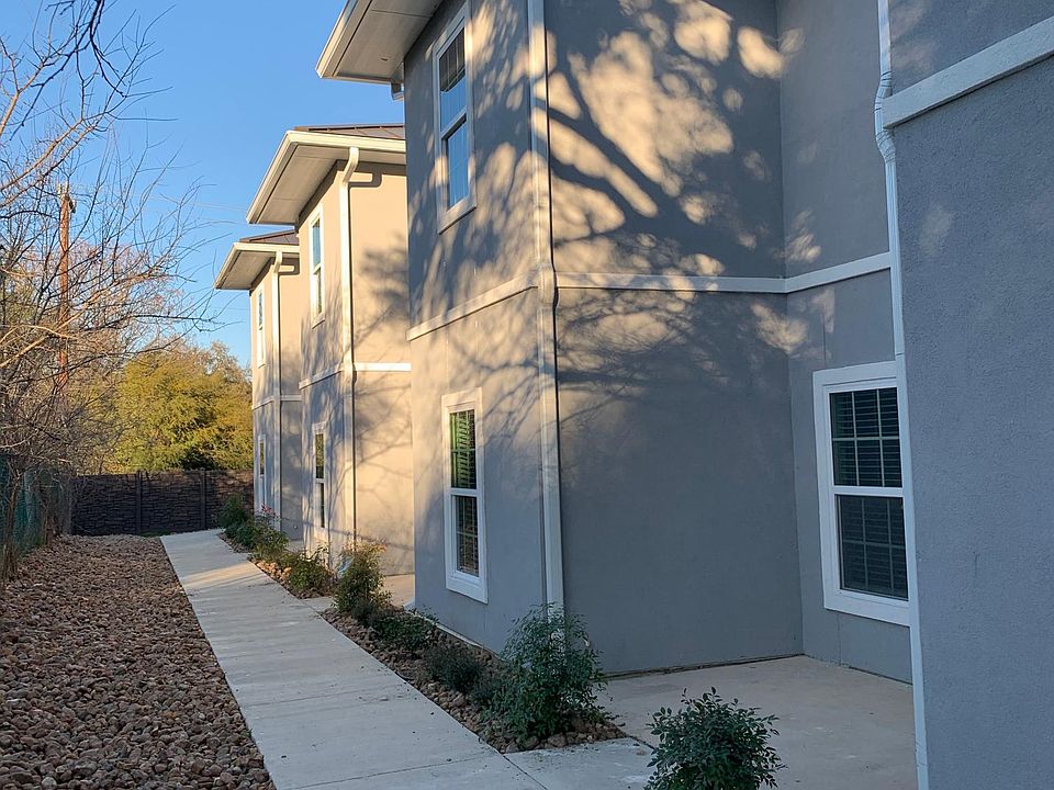 1st image of 10503 West Ave #2102