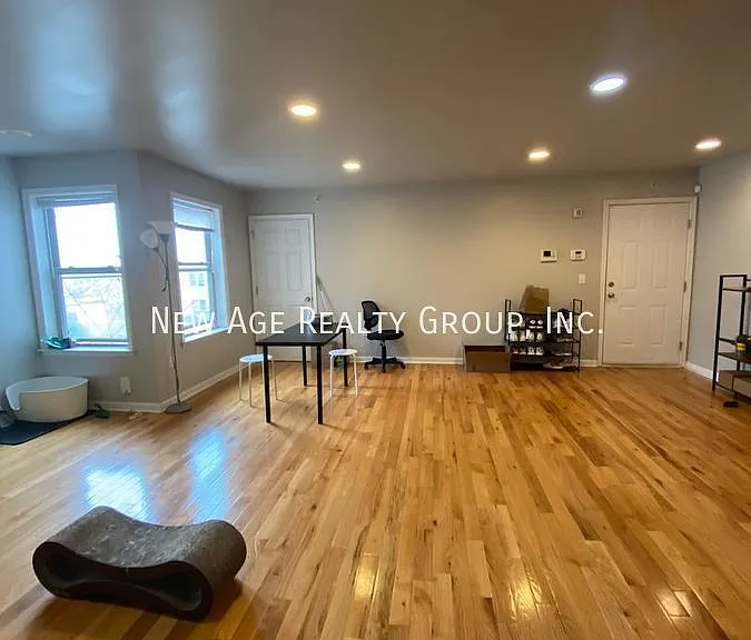 423 N 40th St #D — Photo 4