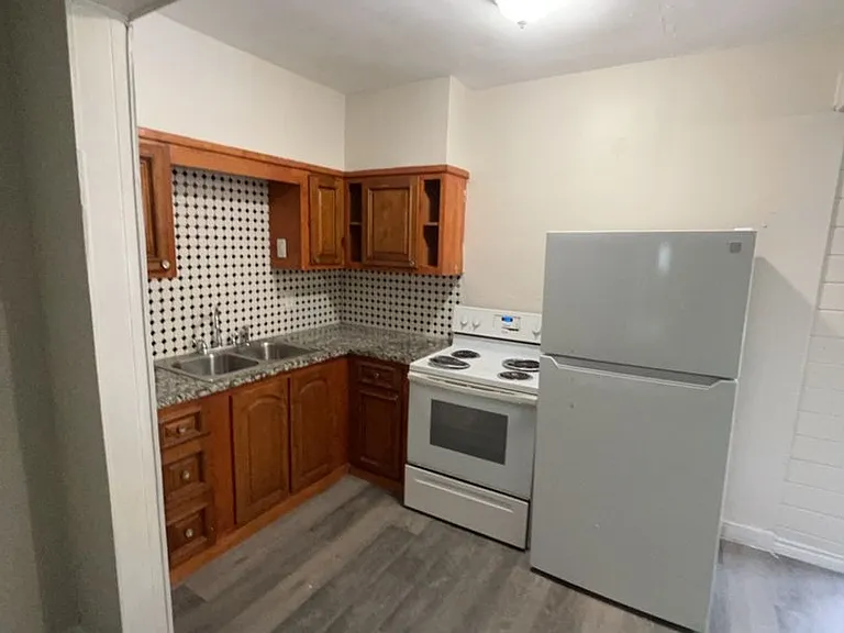 310 N Rock Island St — Photo 20