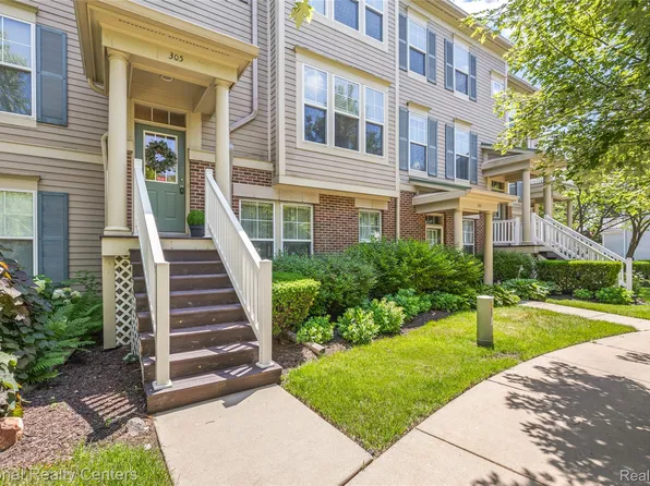 305 Red Ryder Dr, Plymouth, MI 48170