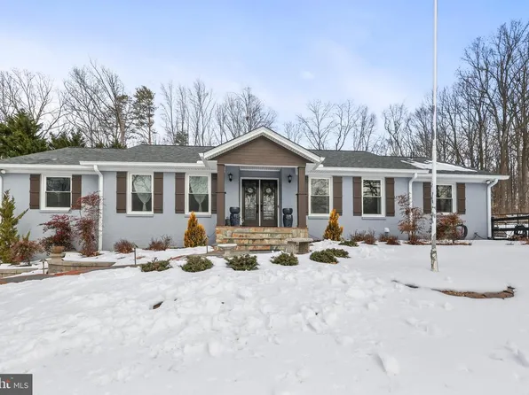 7326 Stuart Cir, Warrenton, VA 20187