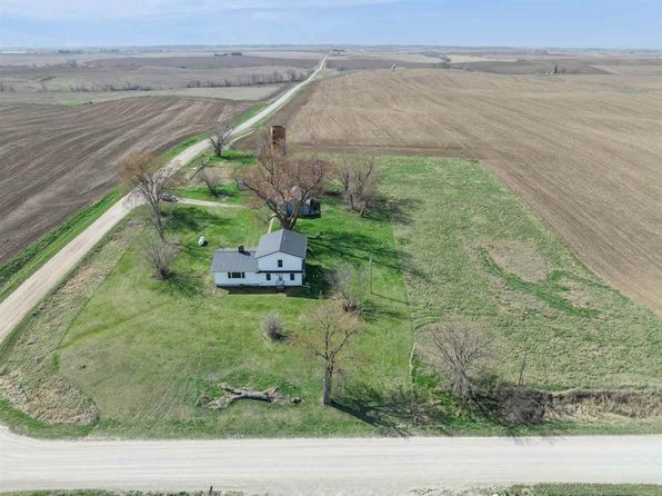 1479 F Ave, Ladora, IA 52251