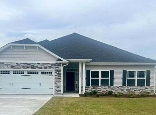 404 Sandcastle Street, Grimesland, NC 27837