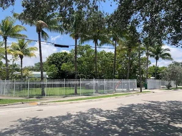 2616 NW 14th Ave, Miami, FL 33142