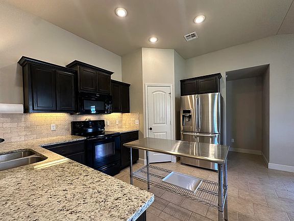 Kitchen cont.
