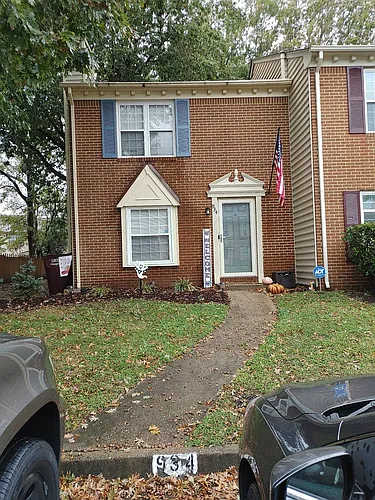 934 Still Harbor Cir Photo 1