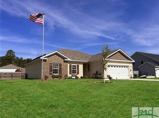 105 Beaubrook Xing, Springfield, GA 31329