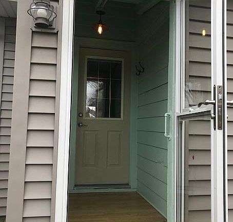 3rd image of 1454 Fairview Ave