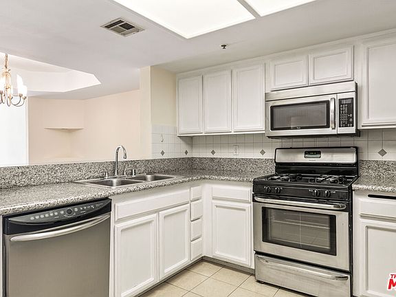 4th image of 4755 Templeton St APT 2115