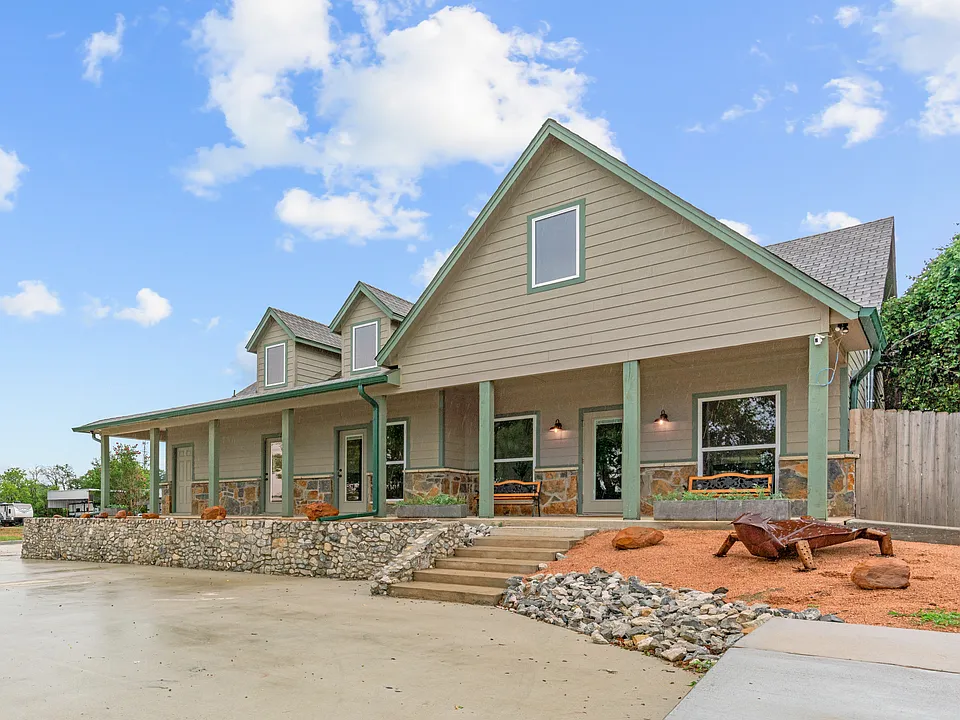 4620 Kennedale New Hope Rd #34