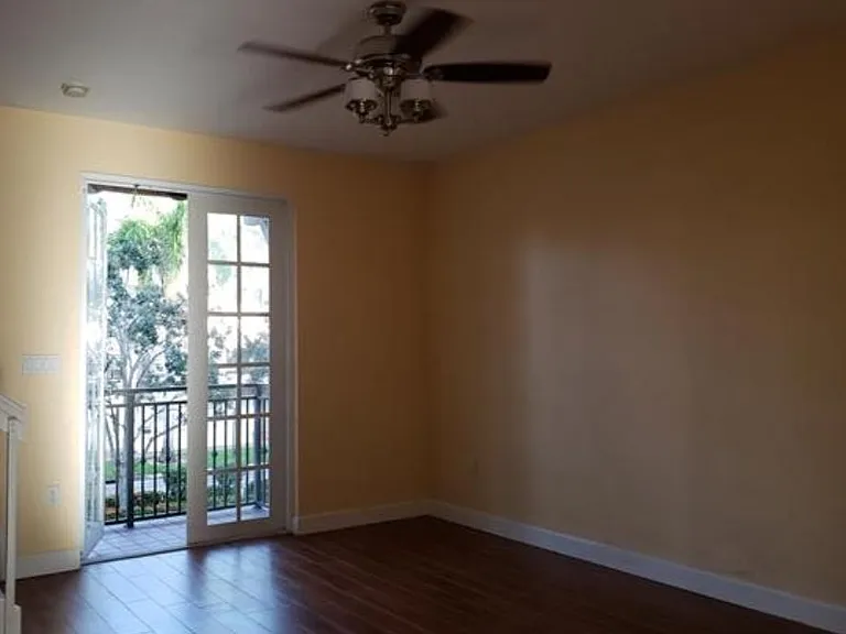 14701 SW 10th St — Photo 5