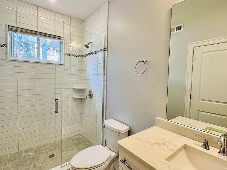 100 Brooks St #2 — Photo 7