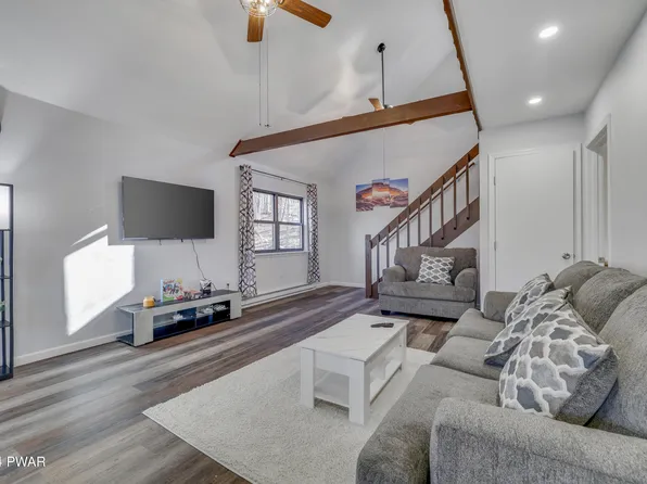 149 Lenape Dr, Pocono Lake, PA 18347