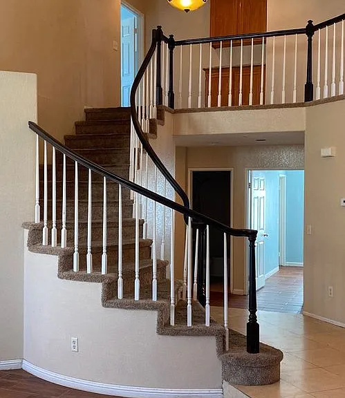 15626 Granada Dr — Photo 4