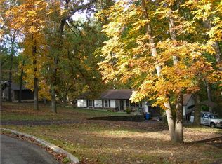 911 NW C St, Bentonville, AR 72712