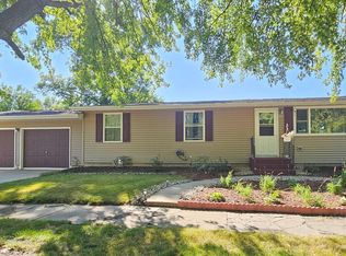 401 5th St, Walnut Grove, MN 56180