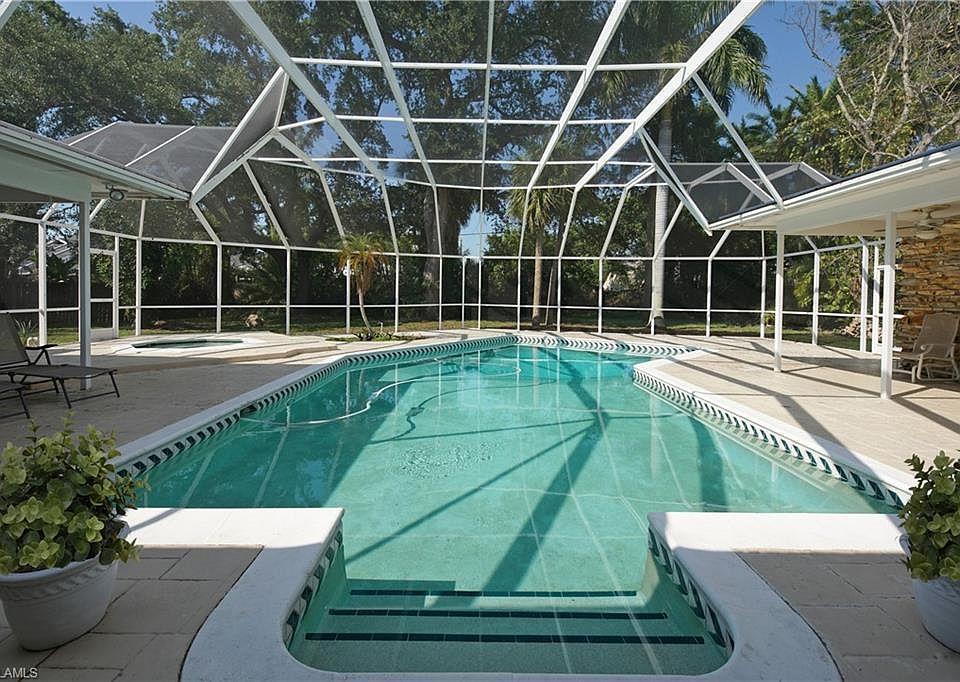 1st image of 1223 Twin Palm Dr
