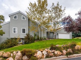 1890 High Pointe Dr, Bountiful, UT 84010