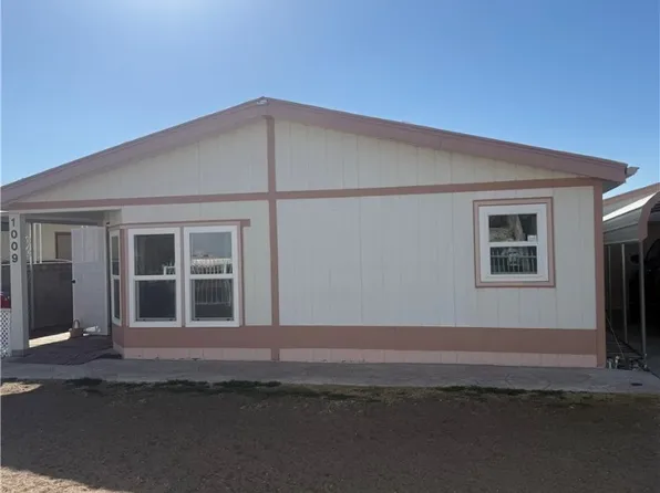1009 El Camino Way, Boulder City, NV 89005