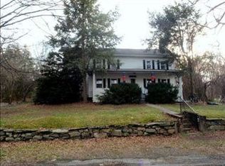 6 Mohonk Ave, New Paltz, NY 12561