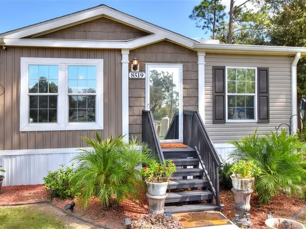 8519 Gibson Oaks Dr, Lakeland, FL 33809