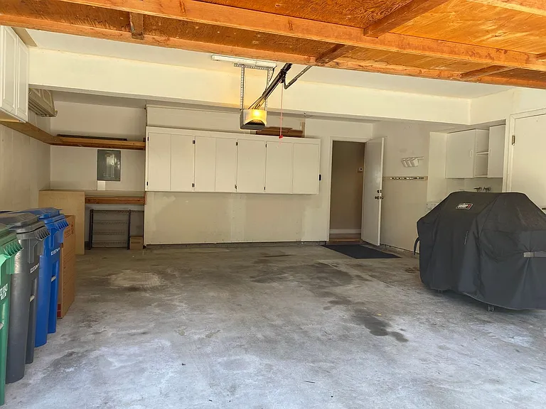 2750 Sea View Pkwy — Photo 29