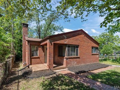 2129 N Warson Rd, Saint Louis, MO, 63114